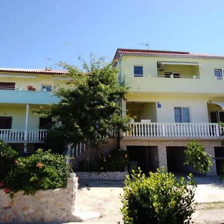 Apartments Miocic Ražanac المظهر الخارجي الصورة
