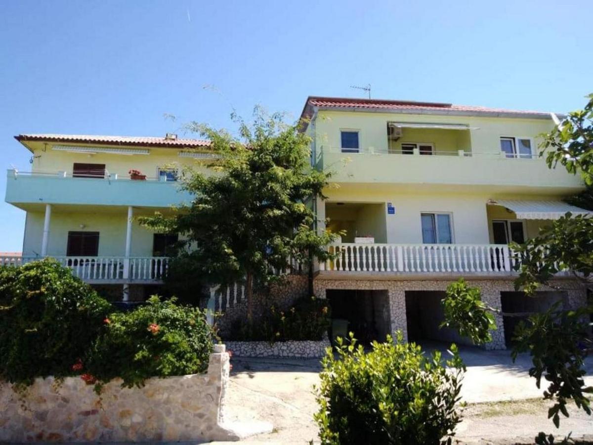 Apartments Miocic Ražanac المظهر الخارجي الصورة