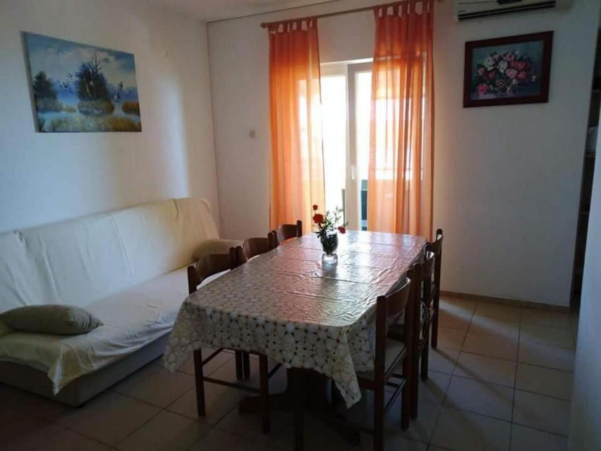 Apartments Miocic Ražanac المظهر الخارجي الصورة