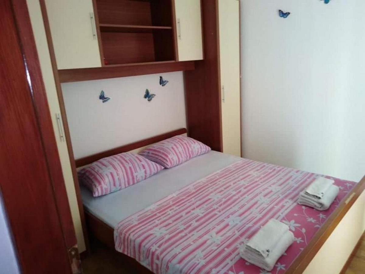Apartments Miocic Ražanac المظهر الخارجي الصورة