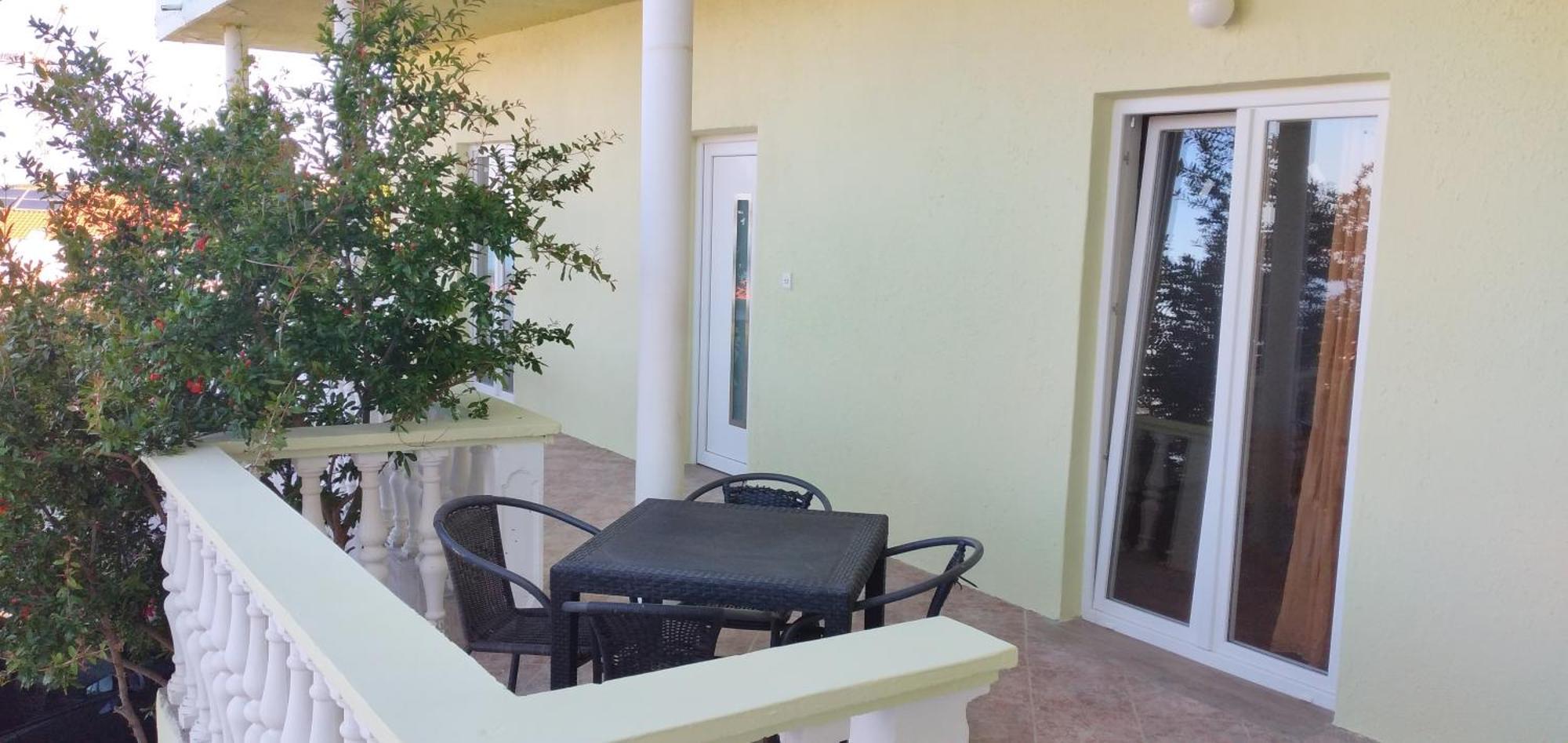 Apartments Miocic Ražanac المظهر الخارجي الصورة