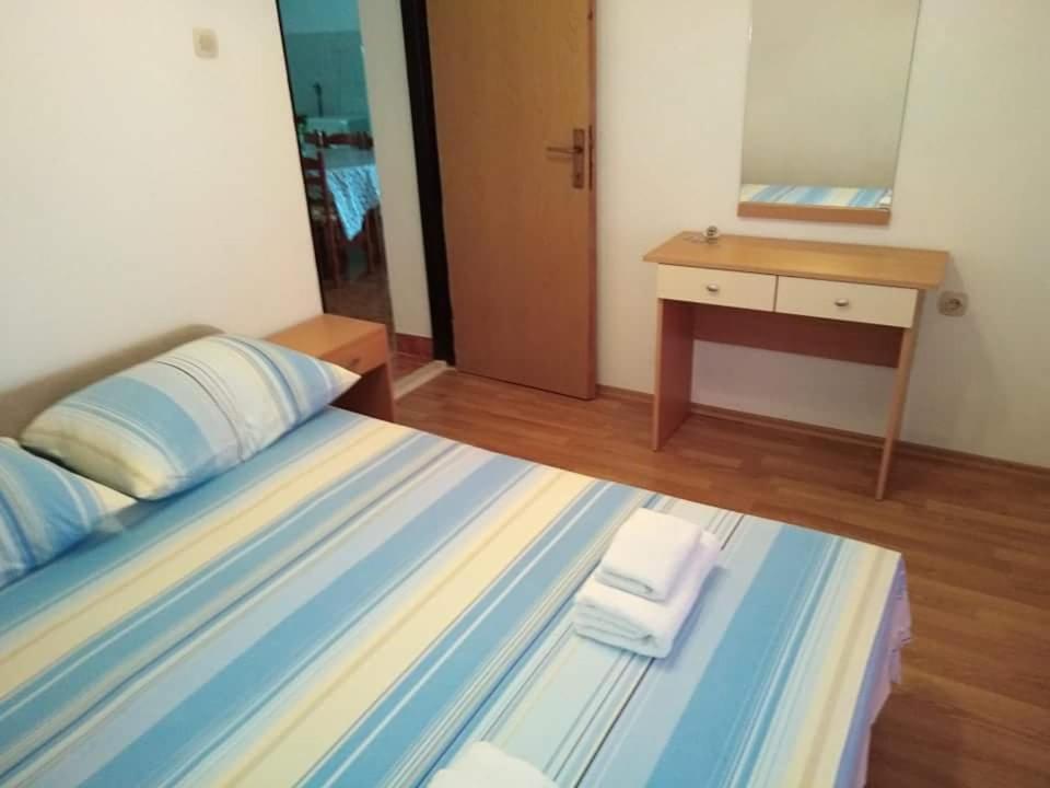 Apartments Miocic Ražanac المظهر الخارجي الصورة